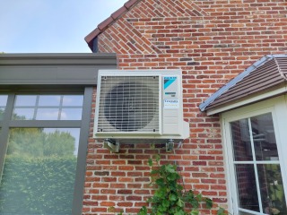 7Kw Daikin Split unit te Vechmaal (Heers). extra image 1