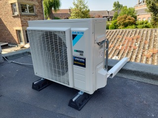 2 x 5KW + 1 x 4,2KW Daikin Stylish te Hoegaarden. extra image 4