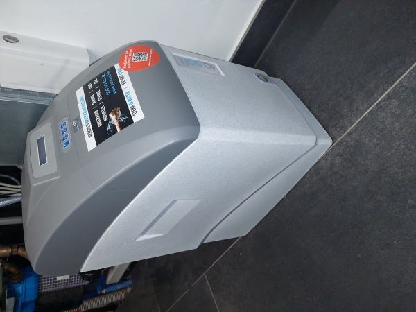 Waterontharder ERIE IQ-Soft te Sint-Truiden main image